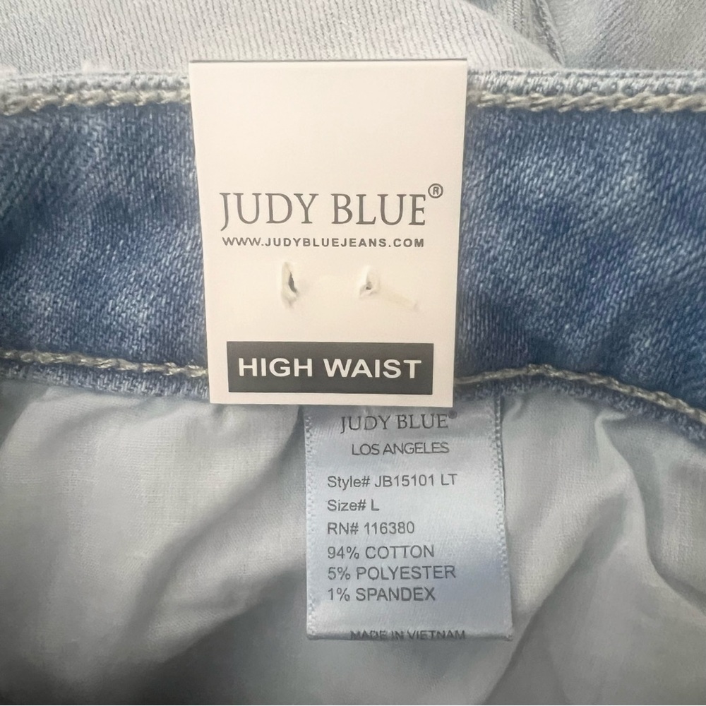 NWT Judy Blue High Rise - Picture 8 of 8